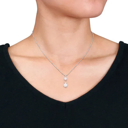 JMS always Necklaces Original AMOUR Freshwater Cultured Pearl and 110 CT TGW White Topaz Graduated Pendant with Chain In Sterling Silver JMS always Necklaces Original AMOUR Freshwater Cultured Pearl and 110 CT TGW White Topaz Graduated Pendant with Chain In Sterling Silver