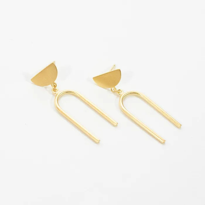 Earrings Tashi Brushed Gold Vermeil Half Moon Mod Studs
