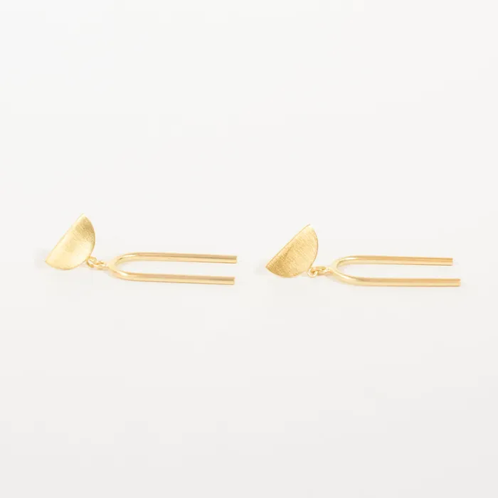 Earrings Tashi Brushed Gold Vermeil Half Moon Mod Studs