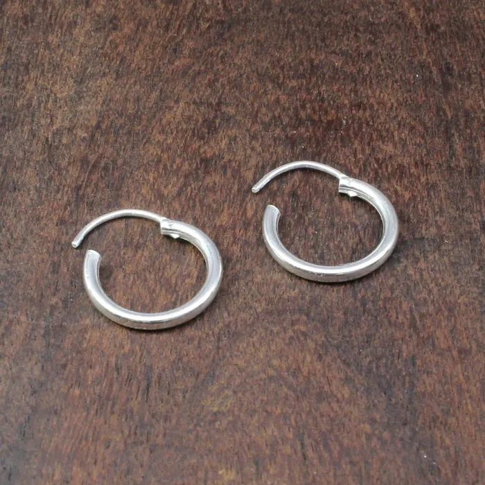 Earrings Karizma Jewels Simple plain ring Sterling Silver Earrings Small hinged Hoop for Girls Pair Earrings Karizma Jewels Simple plain ring Sterling Silver Earrings Small hinged Hoop for Girls Pair