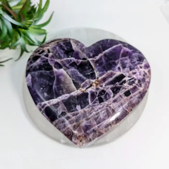 Bliss Crystals Amethyst Smooth 425 Flat Heart LV7523 Necklaces