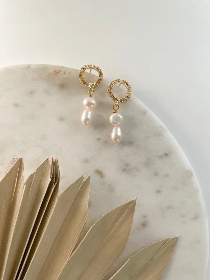 The Minne Design Co Earrings Pearl Drops