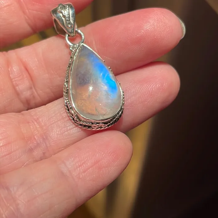 Vintage Paris Jewelry Moonstone Teardrop Pendant Sterling Silver Necklaces Vintage Paris Jewelry Moonstone Teardrop Pendant Sterling Silver Necklaces