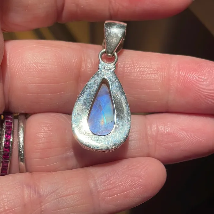 Vintage Paris Jewelry Moonstone Teardrop Pendant Sterling Silver Necklaces Vintage Paris Jewelry Moonstone Teardrop Pendant Sterling Silver Necklaces