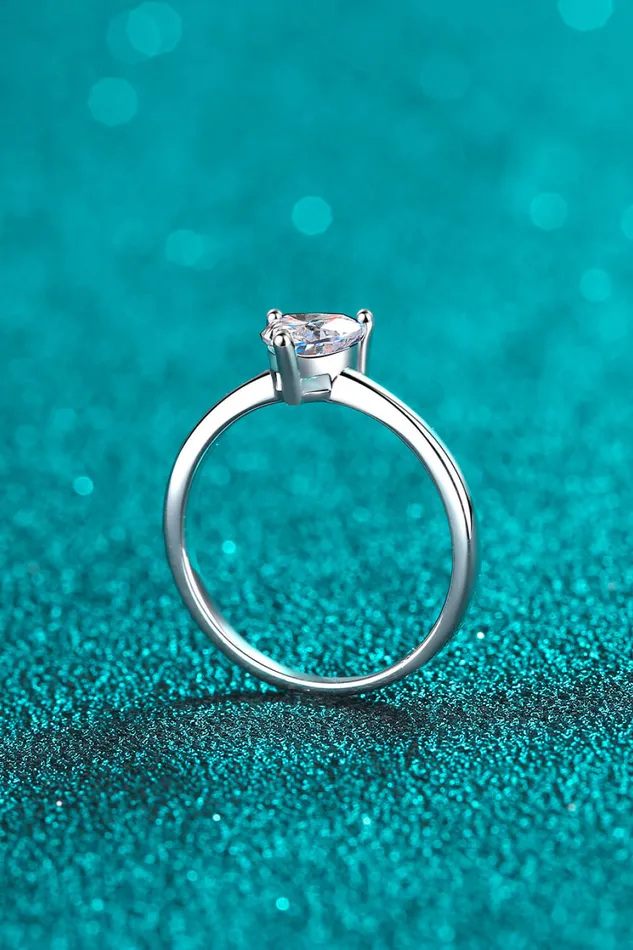 925 Sterling Silver HeartShaped Moissanite Solitaire Ring Trendsi Rings
