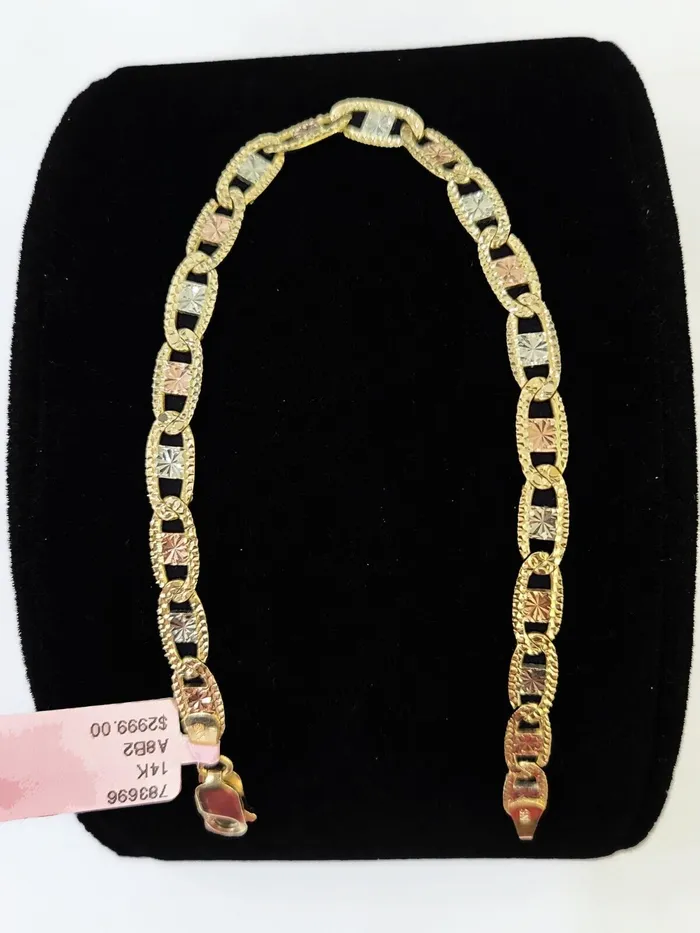Bracelets Gold and Diamond 14k valentino Trio Gold Womens Link Bracelet 8 inches 5mm Diamond Cuts Bracelets Gold and Diamond 14k valentino Trio Gold Womens Link Bracelet 8 inches 5mm Diamond Cuts