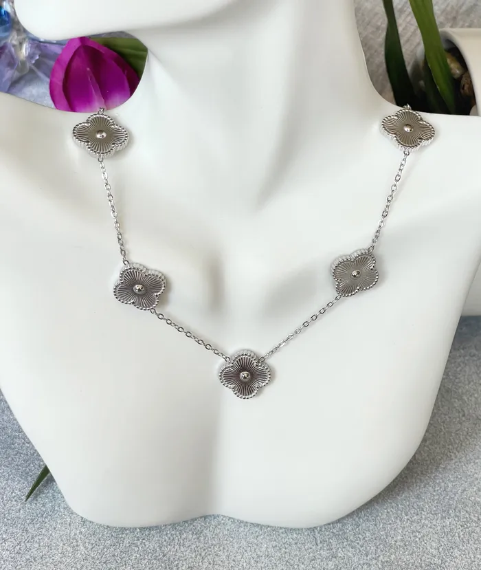 Necklaces SophiaRene Boutique Multi Clover Classic Necklace