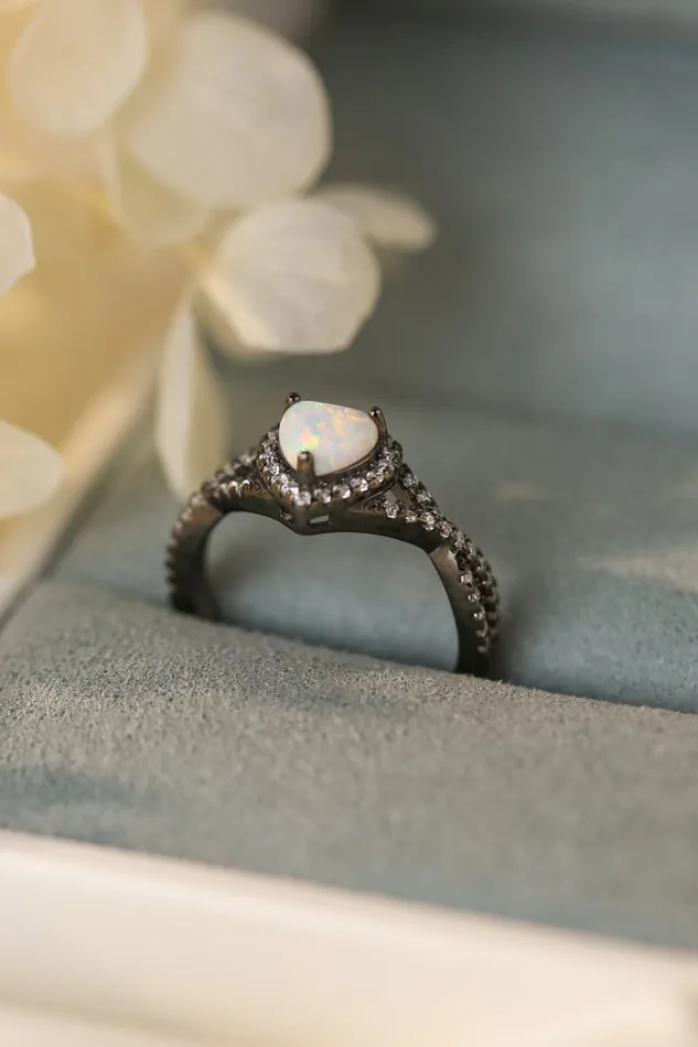 Opal Heart Black GoldPlated Ring Trendsi Rings