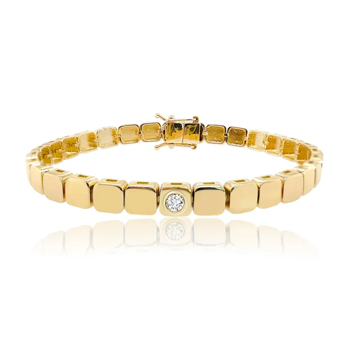 Alev Collection Bracelets Large Golden Square Solitaire Diamond Bracelet