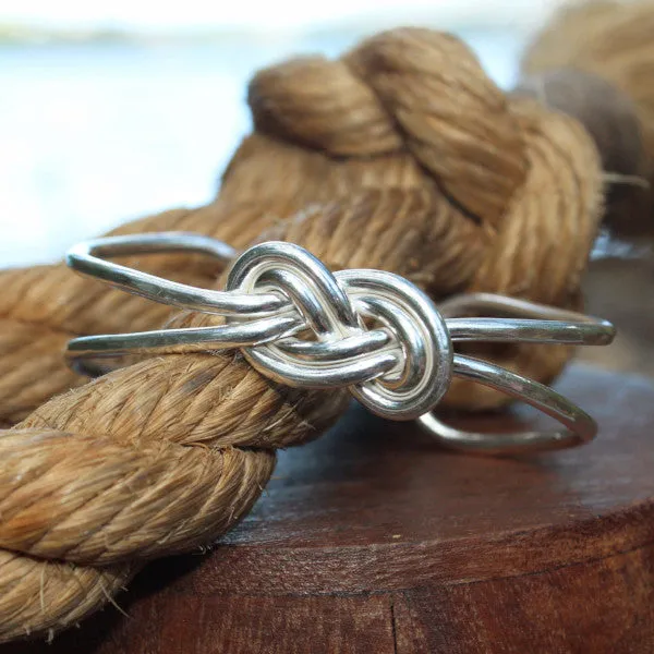 Bracelets Crucian Gold Double Infinity Knot Cuff Bracelet