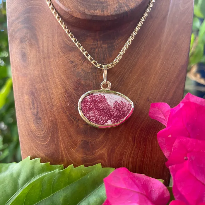 Breezy Evenings 14k Gold Pendant Crucian Gold PreStyled Sets
