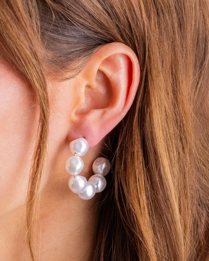 Earrings Turquoise Door Tomball MEGAN PEARL HOOPS