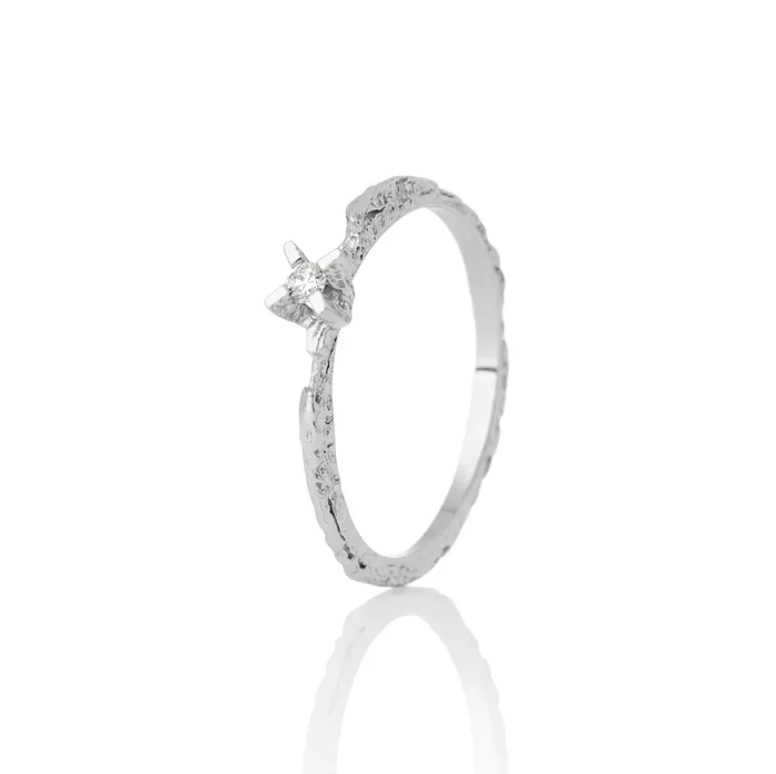 Rings AURUM by Gubjrg Womens diamond ring NANOOK