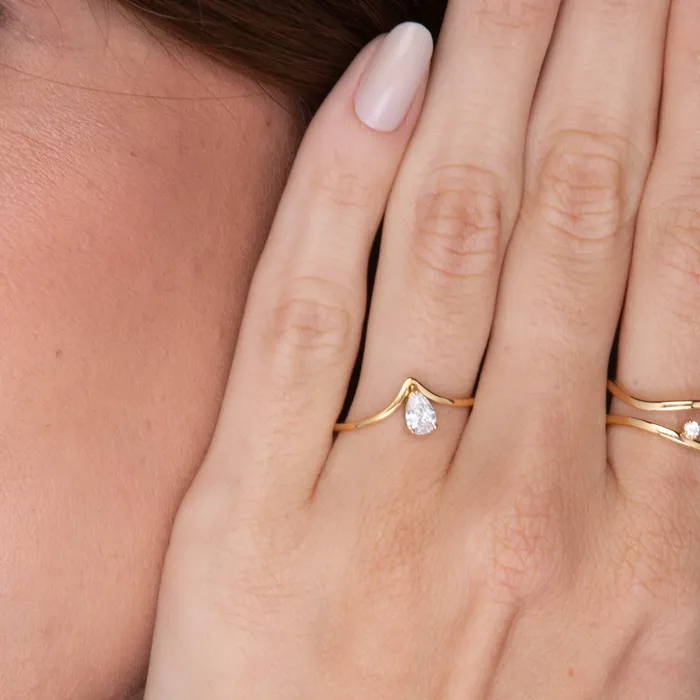 Camile Stone Rings V Band Teardrop Sapphire Ring