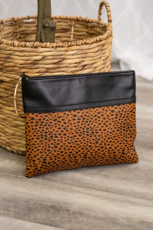Dani Em Leopard Gold Ring Vegan Leather Clutch Online Only Rings Dani Em Leopard Gold Ring Vegan Leather Clutch Online Only Rings