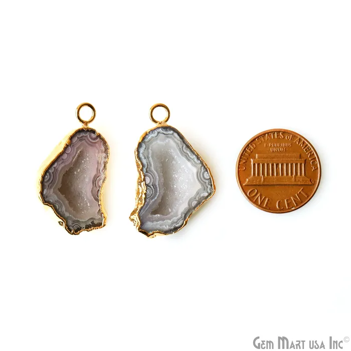 GemMartUSA Earrings Geode Druzy 16x27mm Organic Gold Electroplated Single Bail Gemstone Earring Connector 1 Pair GemMartUSA Earrings Geode Druzy 16x27mm Organic Gold Electroplated Single Bail Gemstone Earring Connector 1 Pair