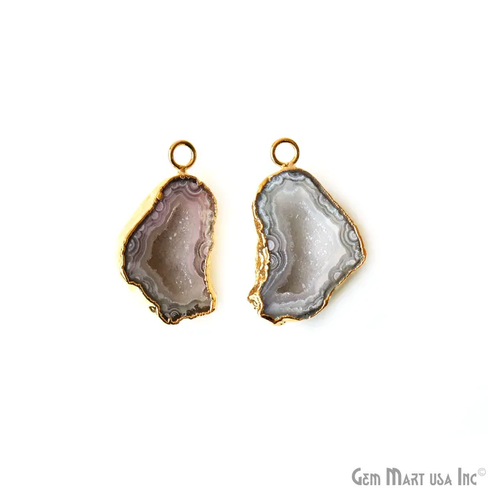 GemMartUSA Earrings Geode Druzy 16x27mm Organic Gold Electroplated Single Bail Gemstone Earring Connector 1 Pair GemMartUSA Earrings Geode Druzy 16x27mm Organic Gold Electroplated Single Bail Gemstone Earring Connector 1 Pair