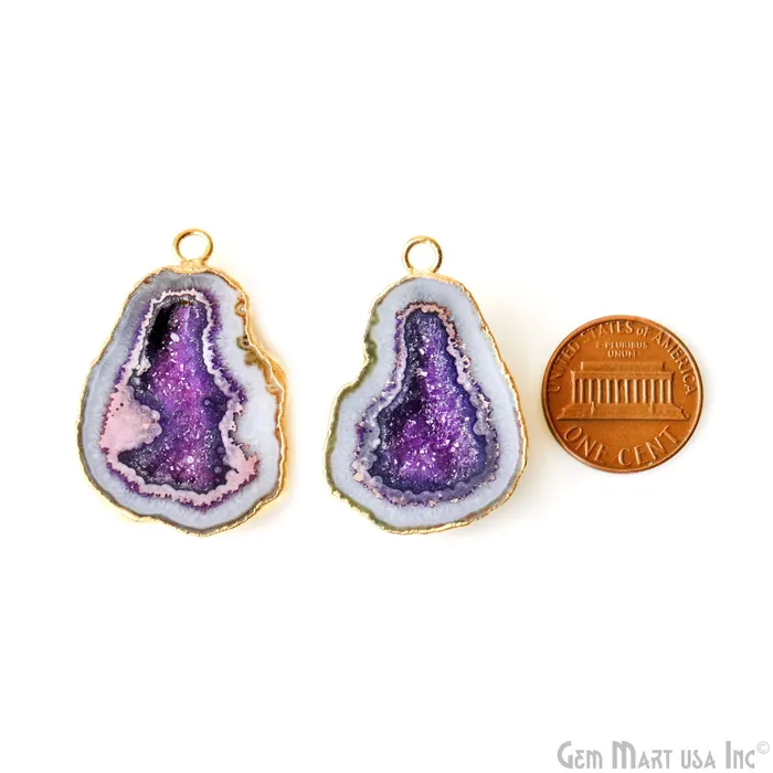 GemMartUSA Earrings Geode Druzy 37x24mm Organic Gold Electroplated Single Bail Gemstone Earring Connector 1 Pair GemMartUSA Earrings Geode Druzy 37x24mm Organic Gold Electroplated Single Bail Gemstone Earring Connector 1 Pair