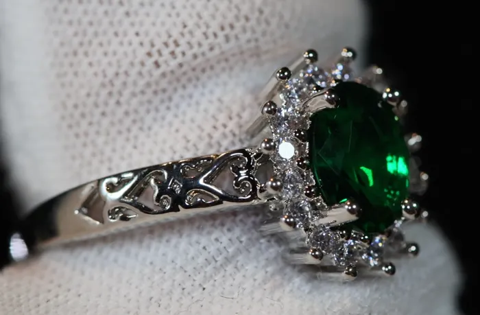 Green Diamond Ring Green Diamond Engagement Ring Lab Diamonds London Rings