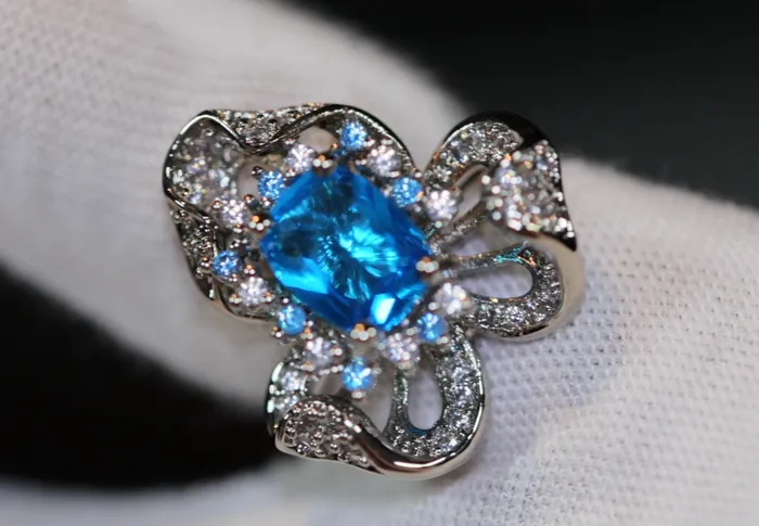Lab Diamonds London Rings Blue Diamond Ring Blue Oval Diamond Flower Ring Diamond Flower Ring