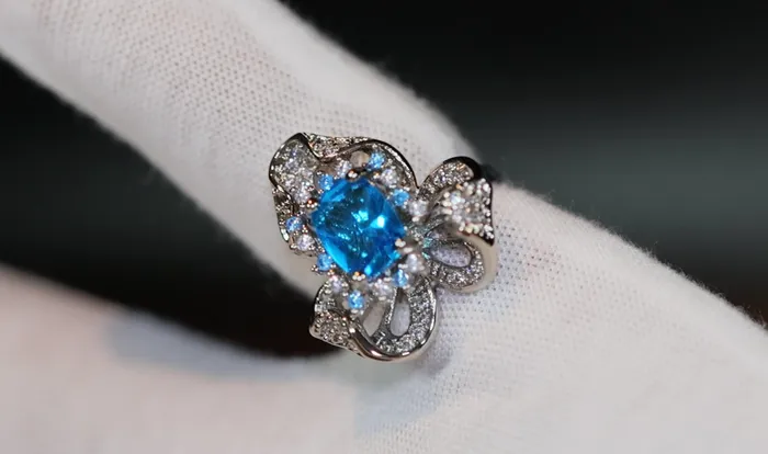 Lab Diamonds London Rings Blue Diamond Ring Blue Oval Diamond Flower Ring Diamond Flower Ring