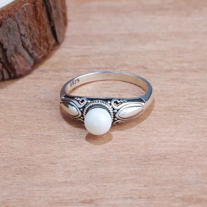 Personalized Jewel New Solid 925 Sterling Silver Rings for Women Simulated Pearl Female Ring Vintage Pattern Jewelry Gift for Girls Rings