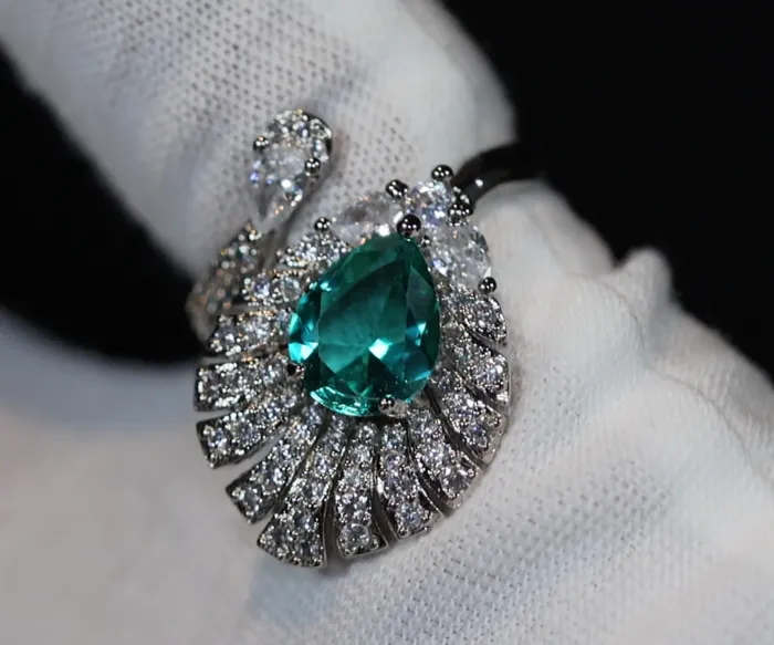 Rings Lab Diamonds London Green Diamond Engagement Ring Peacock Diamond Ring Green diamond feather ring