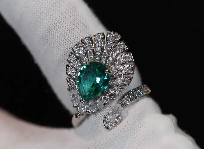 Rings Lab Diamonds London Green Diamond Engagement Ring Peacock Diamond Ring Green diamond feather ring