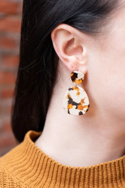 Spiffy Splendid Earrings Penelope Earrings Caramel Latte Spiffy Splendid Earrings Penelope Earrings Caramel Latte