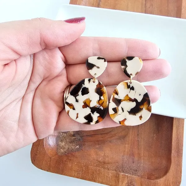 Spiffy Splendid Earrings Penelope Earrings Caramel Latte Spiffy Splendid Earrings Penelope Earrings Caramel Latte