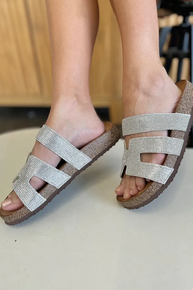 Trendsi Rings Forever Link Rhinestone Open Toe Sandals