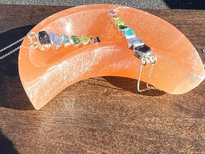 YoTreasure Healing Ability Crystal Bowls Natural Orange Moon Selenite With 7 Stone Chakra 925 Sterling Silver Chain Pendant Necklaces