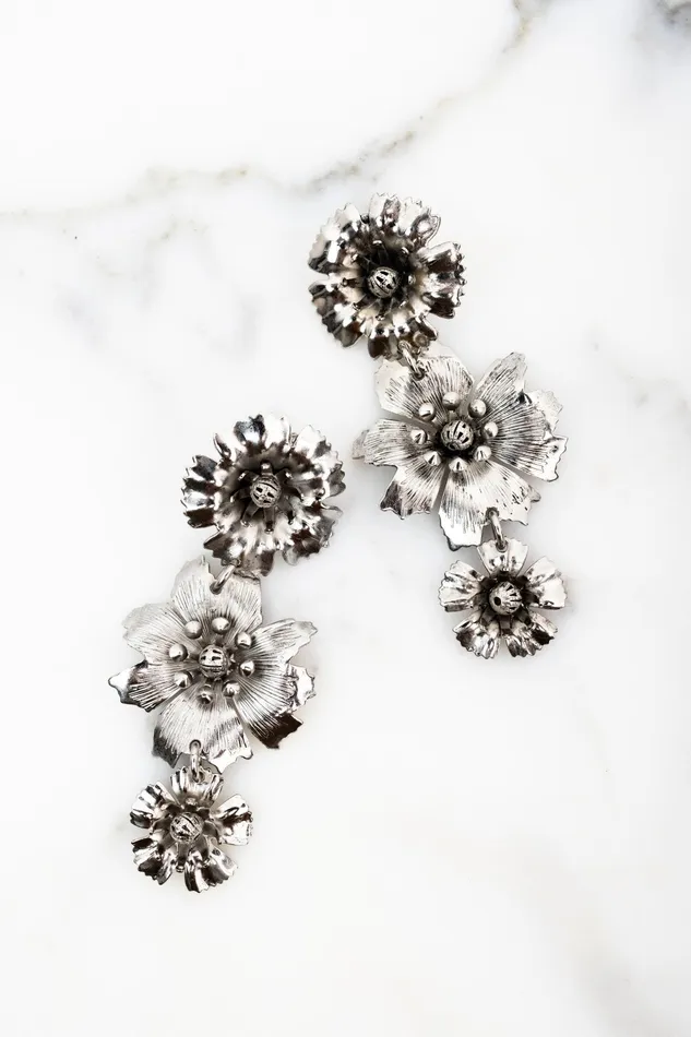 Arissa Earrings Elizabeth Cole Jewelry Earrings Arissa Earrings Elizabeth Cole Jewelry Earrings
