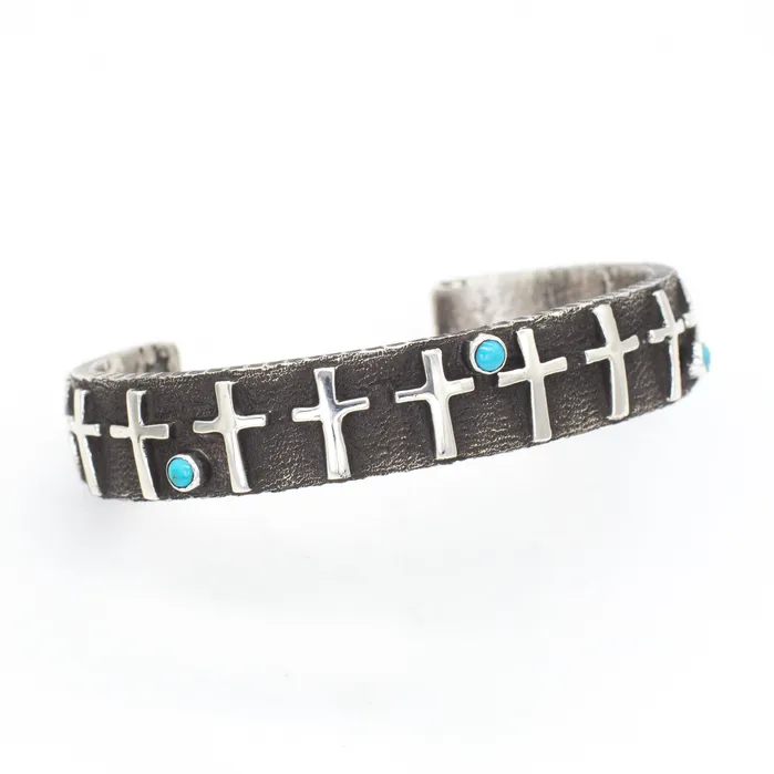Bracelets Crown Jewels Coin Ernest Rangal Navajo Handmade Tufa Cast Sterling Silver Turquoise Cuff Bracelet Bracelets Crown Jewels Coin Ernest Rangal Navajo Handmade Tufa Cast Sterling Silver Turquoise Cuff Bracelet