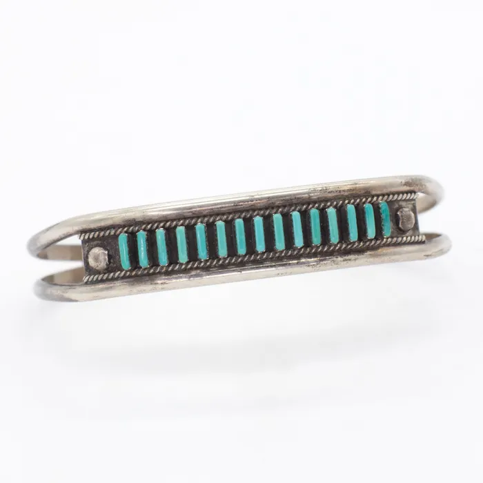 Bracelets Crown Jewels Coin Navajo Handmade Sterling Silver Turquoise Cuff Bracelet Hallmark Unknown Bracelets Crown Jewels Coin Navajo Handmade Sterling Silver Turquoise Cuff Bracelet Hallmark Unknown