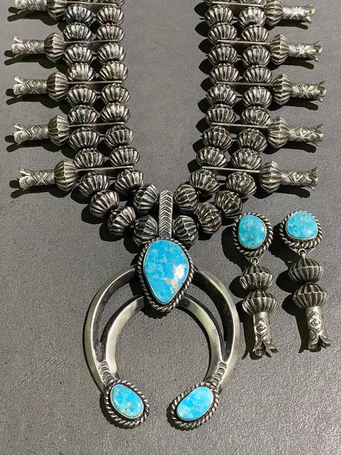 CHRIS HALE Earrings CHRIS HALE NAVAJO TURQUOISE STERLING SILVER SQUASH AND EARRING SET CHRIS HALE Earrings CHRIS HALE NAVAJO TURQUOISE STERLING SILVER SQUASH AND EARRING SET