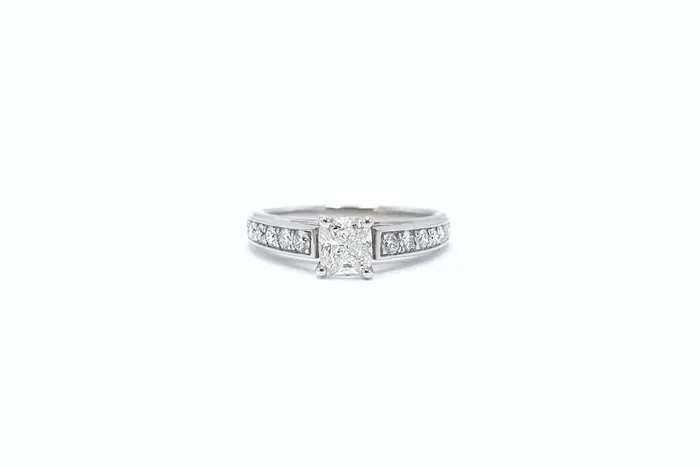 Crown Jewels Coin 133 ctw Cushion Cut Diamond Engagement Ring Rings