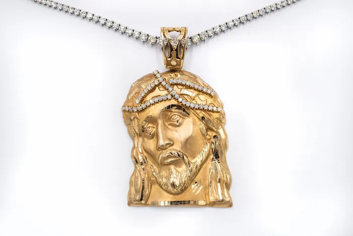 Crown Jewels Coin Jesus Crown of Thorns Gold and Diamond XL Pendant Necklaces Crown Jewels Coin Jesus Crown of Thorns Gold and Diamond XL Pendant Necklaces