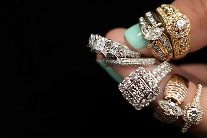 Crown Jewels Coin Rings 999 Diamond Ring