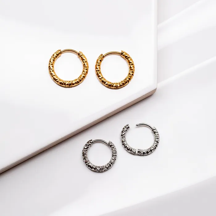 Earrings Grayling Syla Diamond Cut Locking Sleeper Huggie Earrings Pair