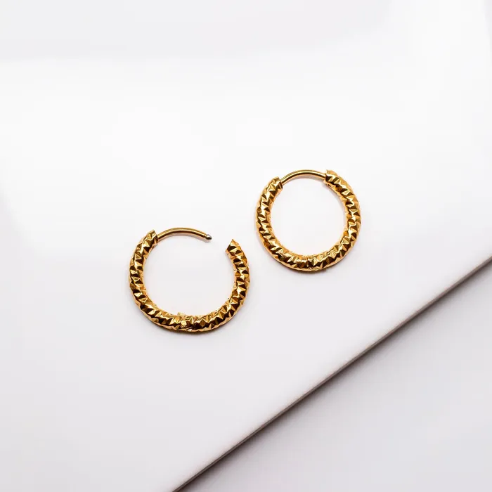 Earrings Grayling Syla Diamond Cut Locking Sleeper Huggie Earrings Pair