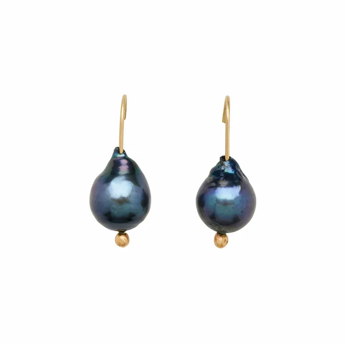 Earrings MILA MIDNIGHT PEARL EARRING Julie Cohn Design