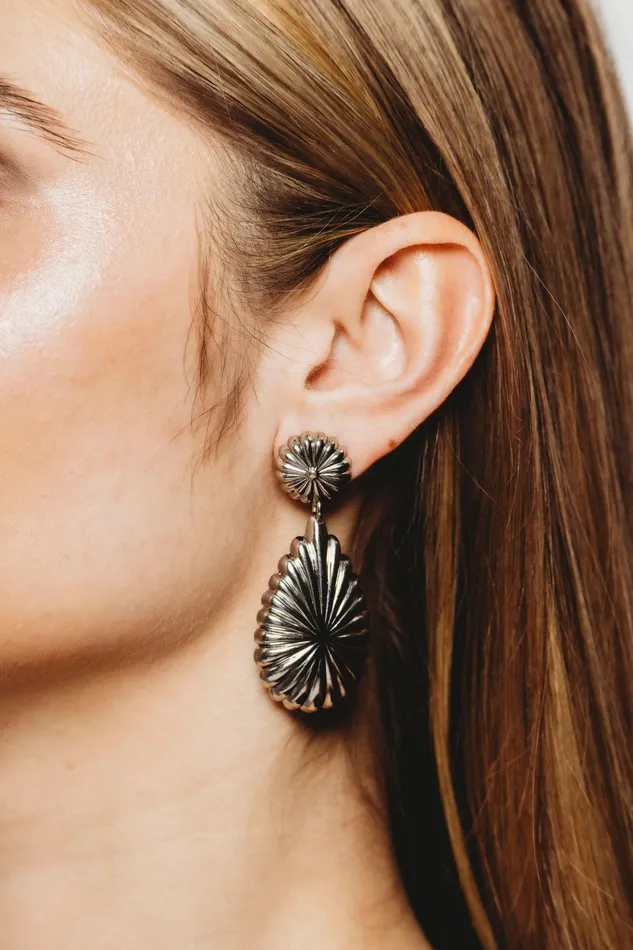 Elizabeth Cole Jewelry Earrings Tatiana Earrings Elizabeth Cole Jewelry Earrings Tatiana Earrings