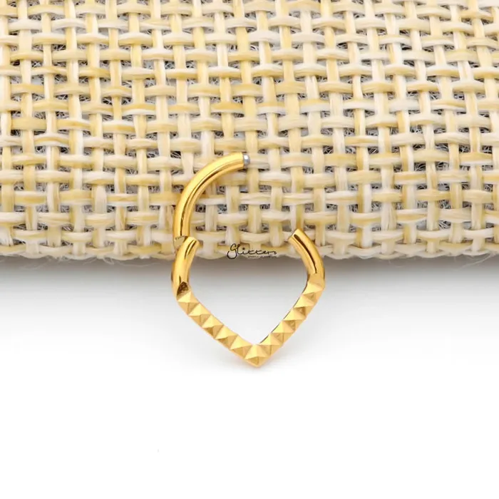 Glitters Rings Pyramid Laser Cut Chevron Hinged Segment Septum Ring Gold