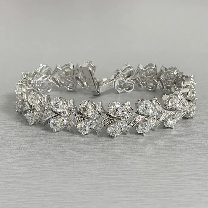 Grapevine Diamond Bracelet 1681 ct Diamonds in White Gold Beauvince Bracelets