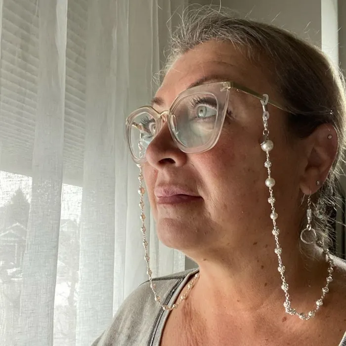Necklaces Carolily Finery Pearl Eyeglass Chain