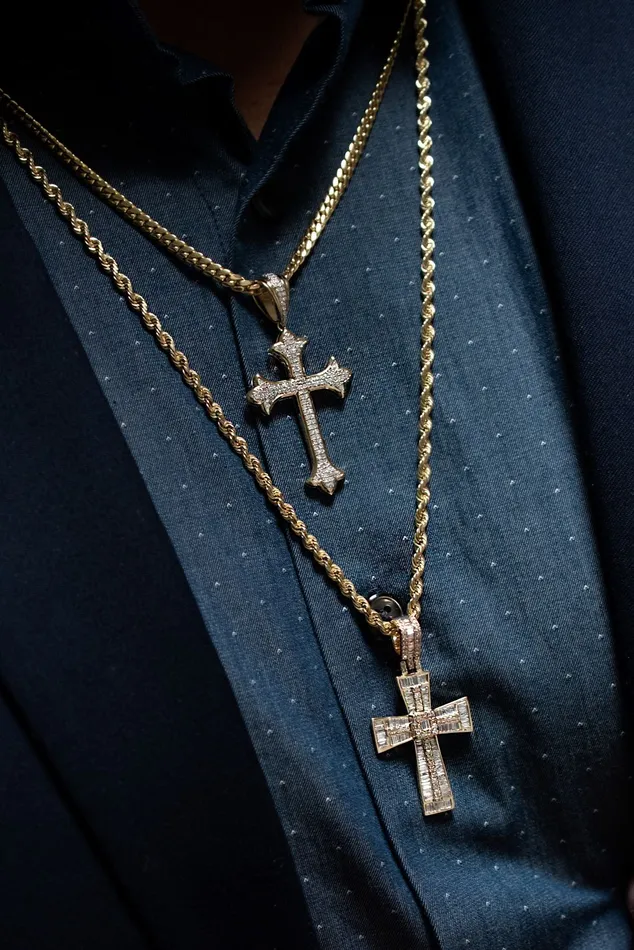 Necklaces Crown Jewels Coin 063 ctw Diamond Cross Pendant