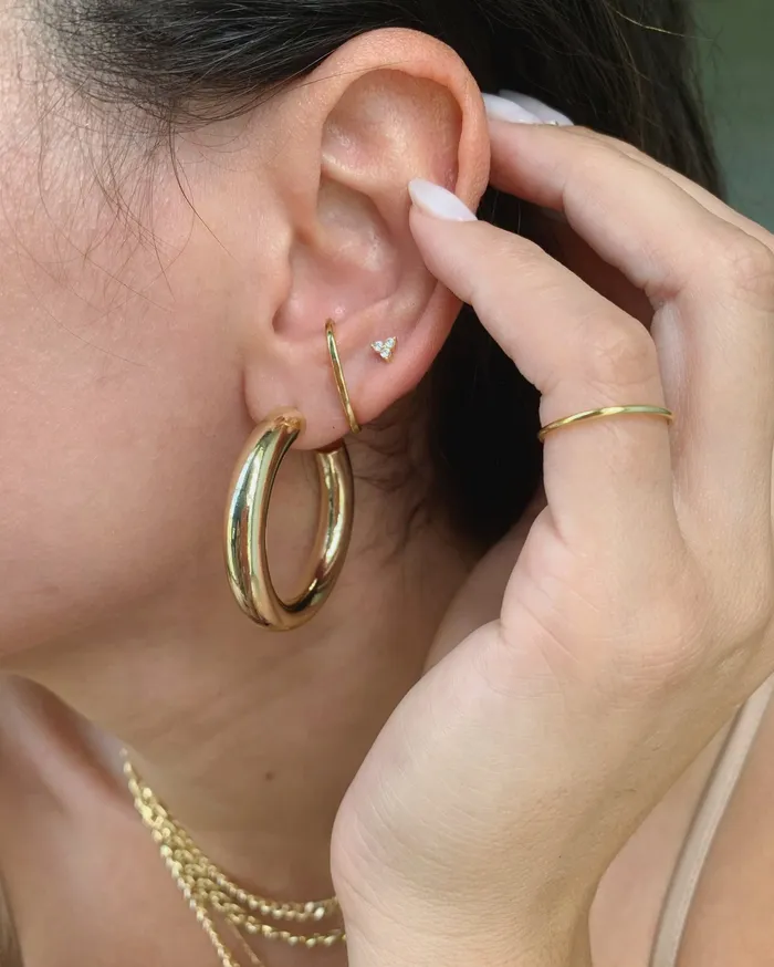 pau jewelry clover pave stud earrings Earrings