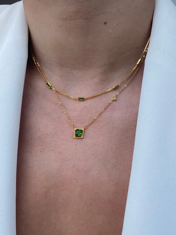 pau jewelry Necklaces Minimalist emerald necklace