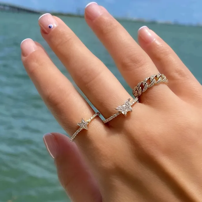 Rings 18K Gold Solid Star Shaped Diamond Pave Ring Izakov Diamonds Fine Jewelry